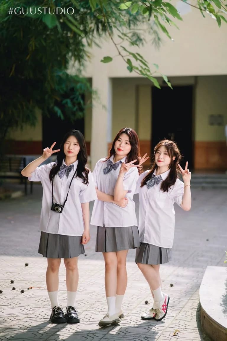 Trang phục Thanh xuân - Xám – Guu Kỷ Yếu – ảnh 3