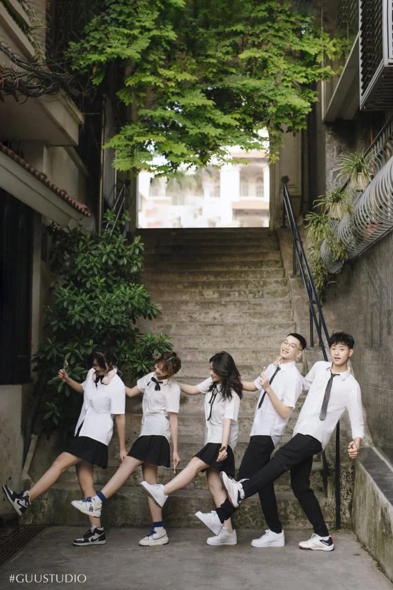 Trang phục Thanh xuân - Đen – Guu Kỷ Yếu – ảnh 3